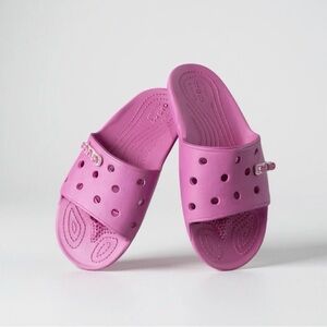 Crocs Women’s Size 5 Slip On Slides Pink